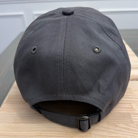 Cabela’s Club NWOT Hat Adjustable Black with Yellow Cabela’s Logo - Picture 3 of 5